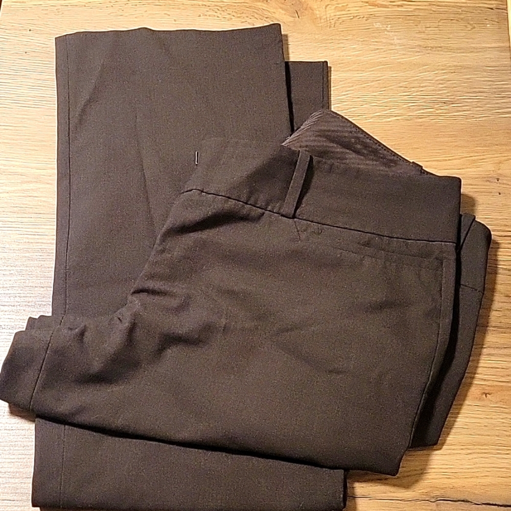 🌸 The Limited Pantsuit Sz 10s